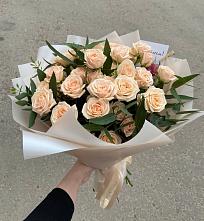Букет Кремовые розы Латте в Баляге