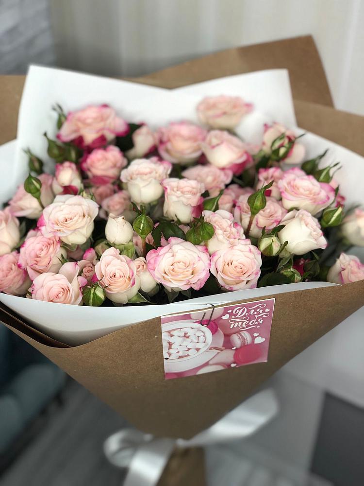 Букет теплый ветер в Баляге Букет цветов из: Розы в Баляге