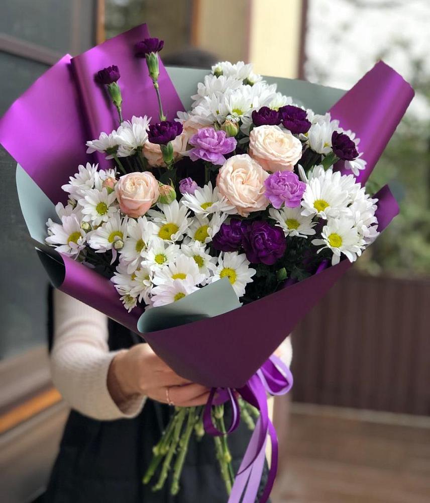 Букет фиолетовый сад в Баляге Букет цветов из: Хризантемы, Гвоздики и Розы в Баляге