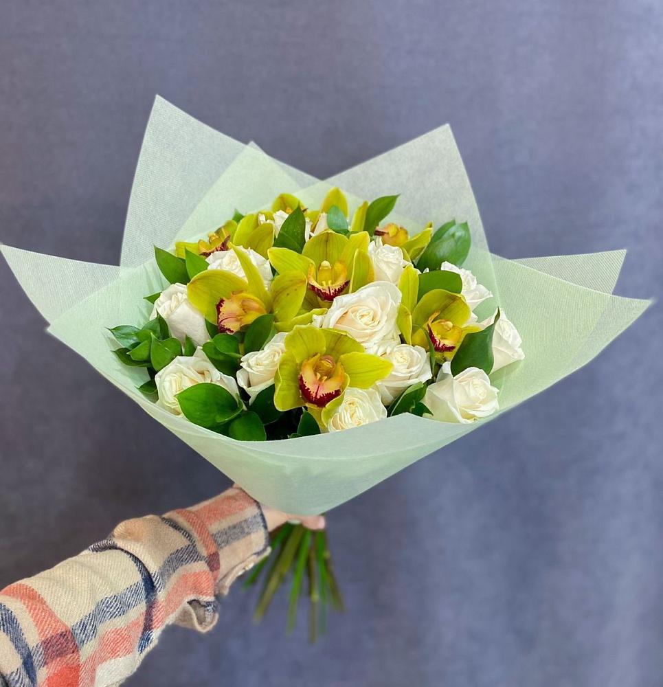 Букет лимончелло в Баляге Букет цветов из: Орхидеи и Розы в Баляге