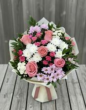 Букет цветов из:  Альстромерии, Гвоздики, Розы и Хризантемы в Баляге